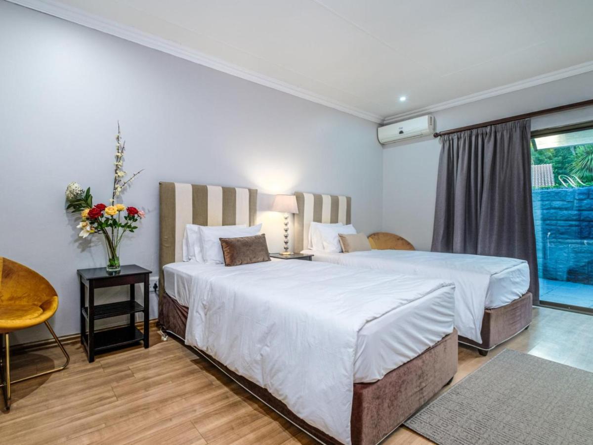 Hurlingham House Guest House Йоганнесбурґ Екстер'єр фото